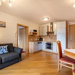 Haus Roswitha 3* Flachau