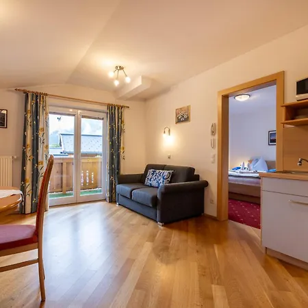 Haus Roswitha Guest house